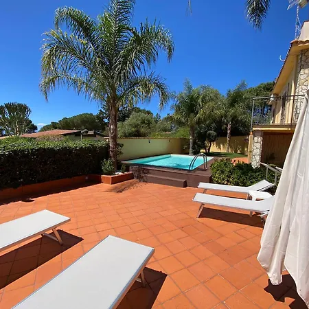 La Caletta Casa Vacanze, Private Pool *