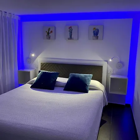 La Caletta Casa Vacanze, Private Pool Terrasini